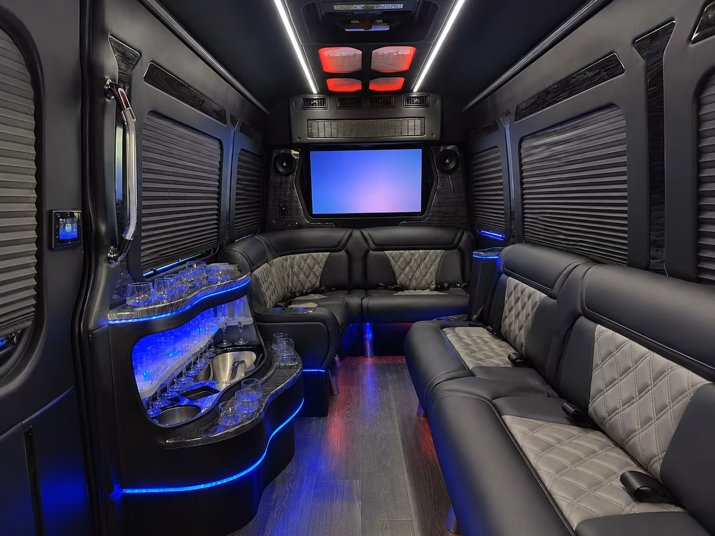 Rent a Bus to Carlsbad Premium Outlets
