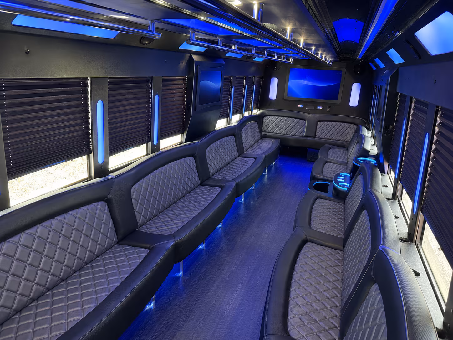 Rent a Bus to Del Mar Racetrack & Fairgrounds