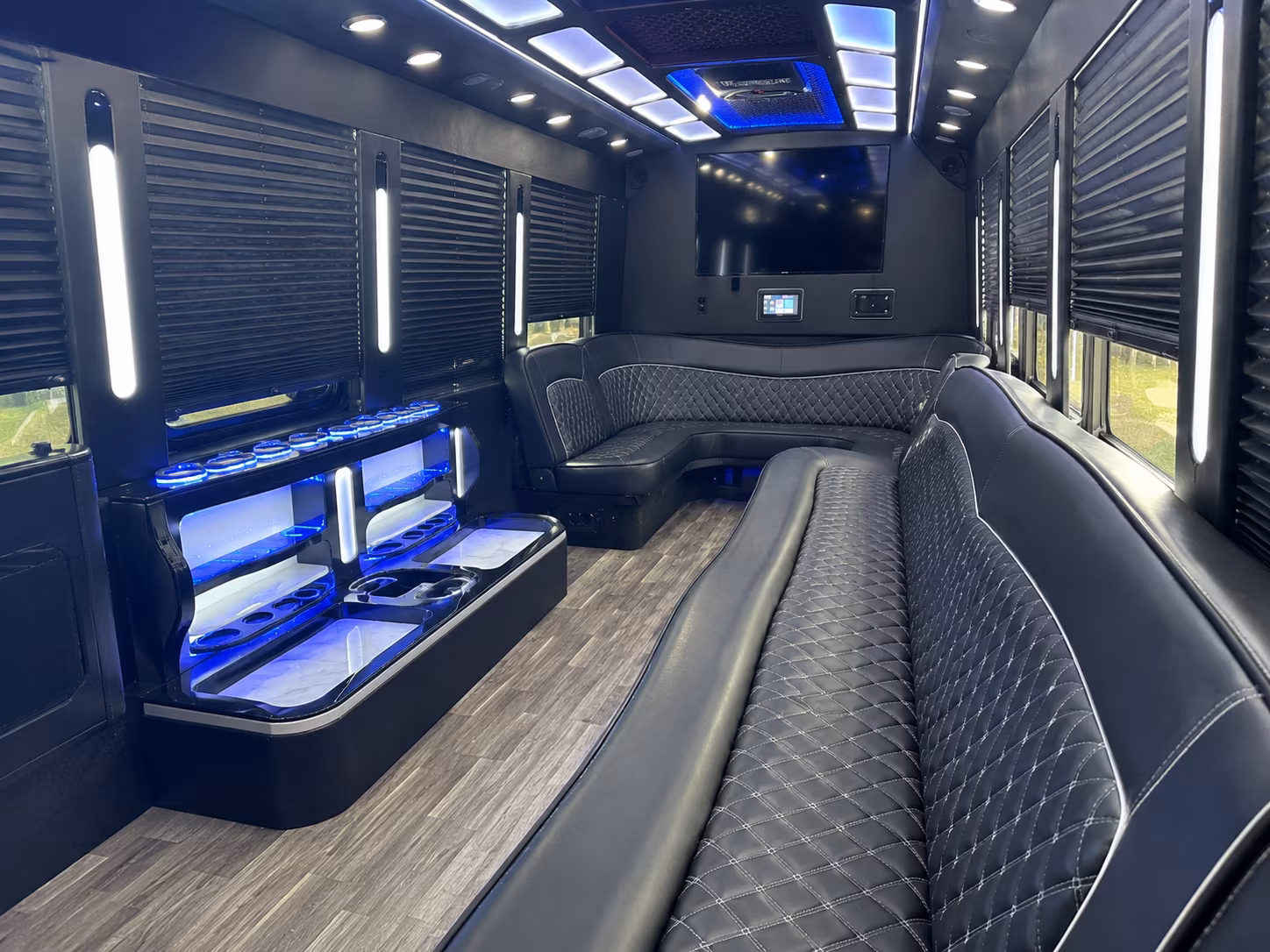 Rent a Bus to San Diego International Airport