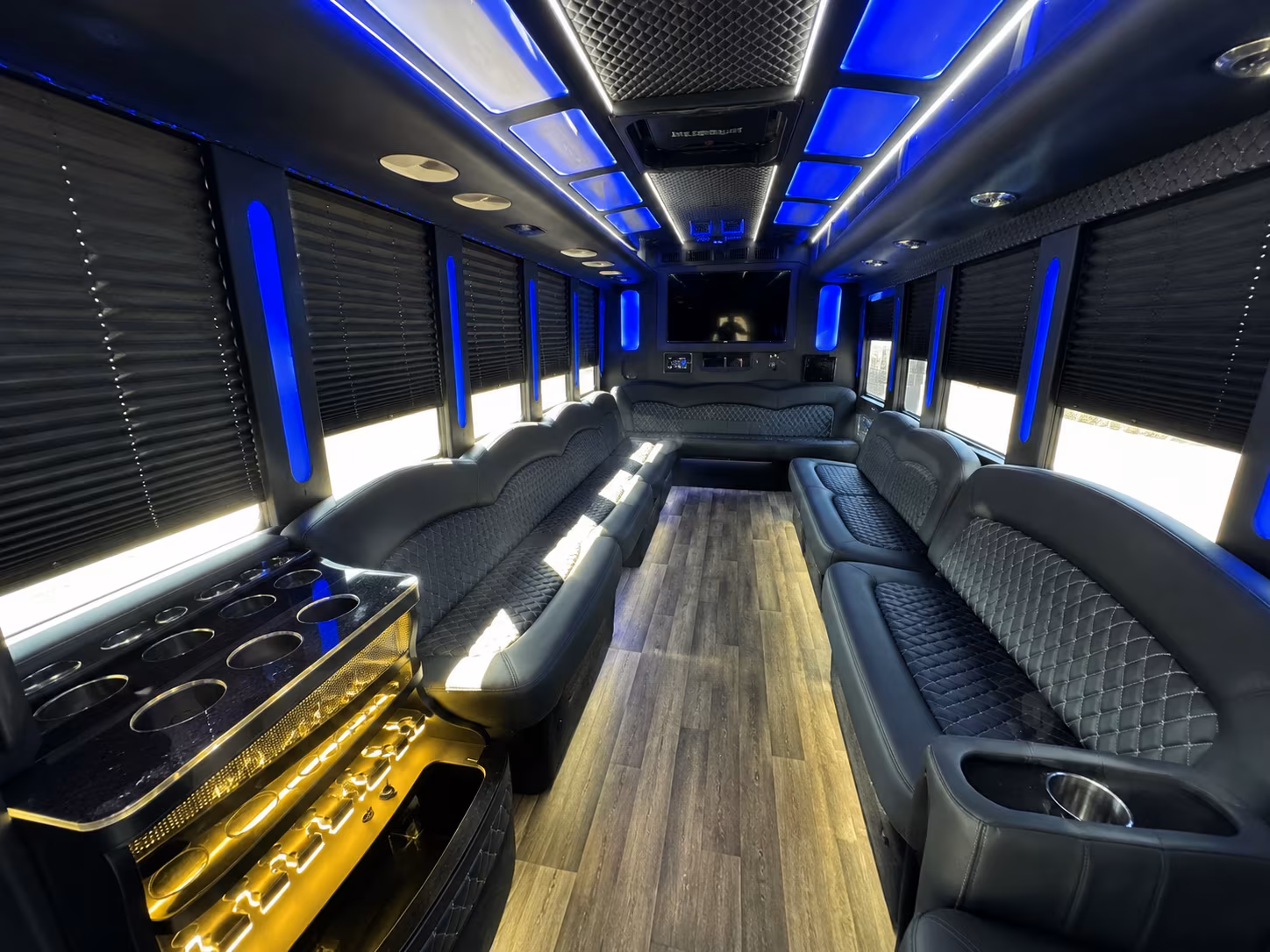 Carlsbad Birthday, Sweet 16, & Quinceañera Transportation party bus exterior
