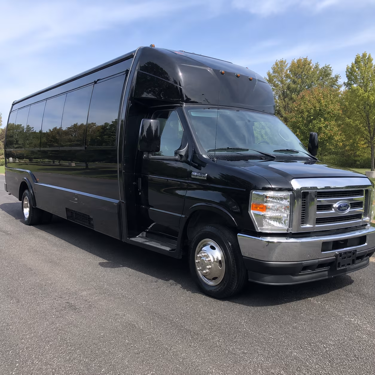 El Cajon Birthday, Sweet 16, & Quinceañera Party Bus Rentals
