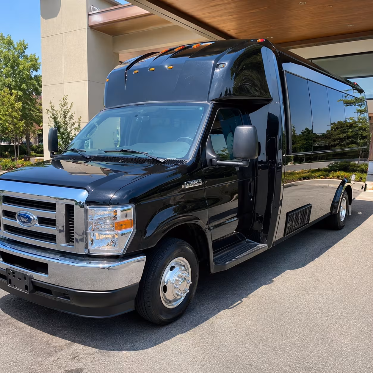 Escondido Birthday, Sweet 16, & Quinceañera Party Bus Rentals