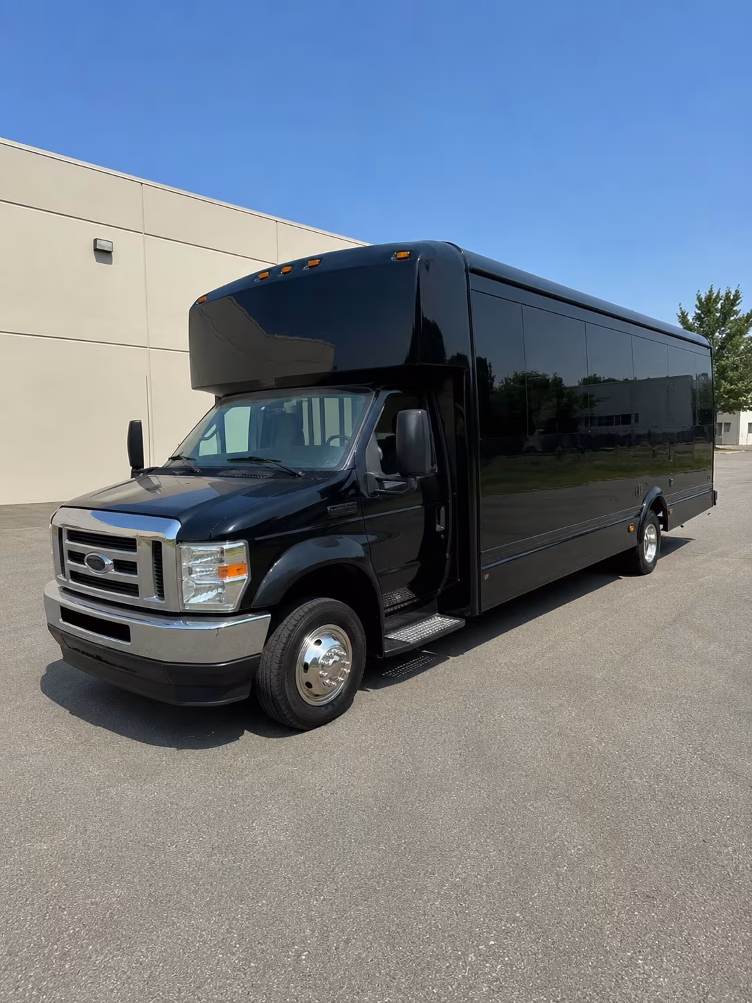 Vista Homecoming & Prom Party Bus Rentals